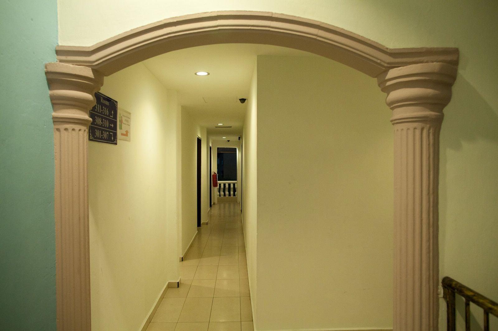 Hotel Ria Johor Bahru Extérieur photo