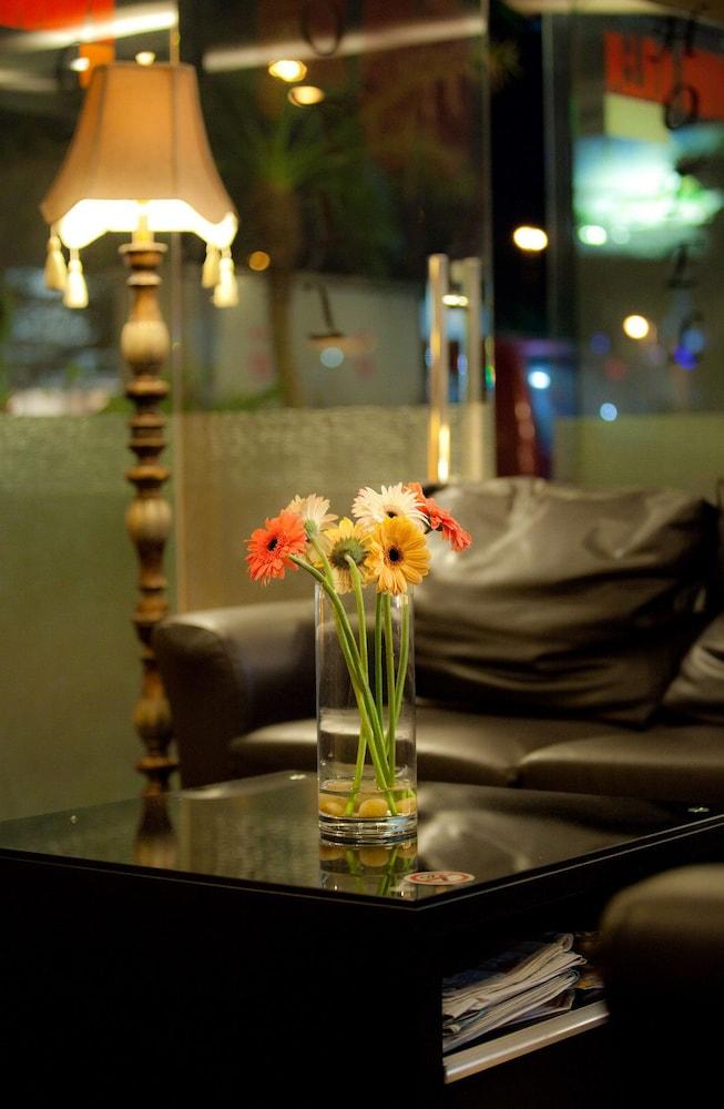 Hotel Ria Johor Bahru Extérieur photo